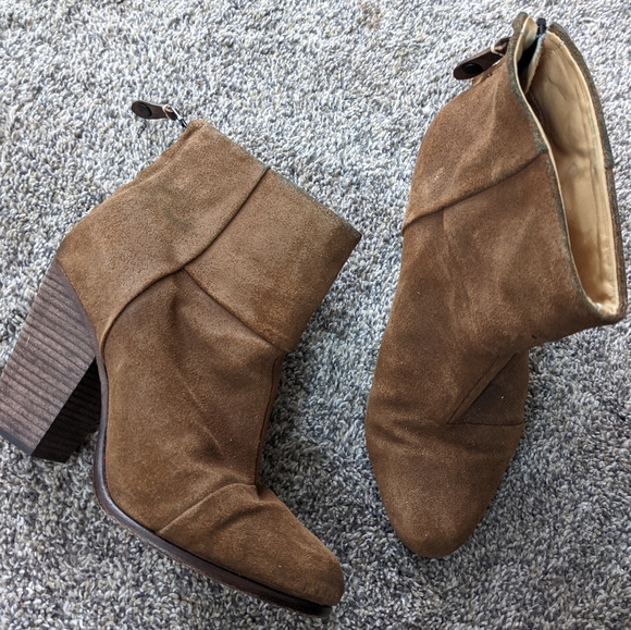 rag & bone Shoes - Rag & Bone Newbury suede boots sz 9.5